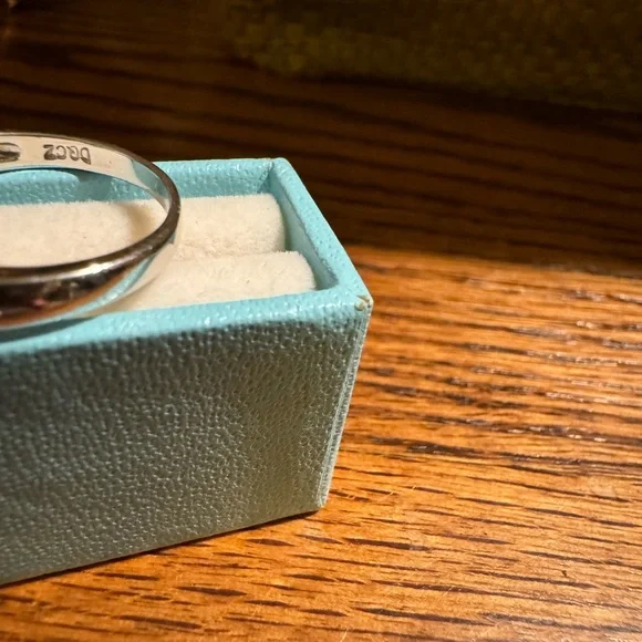 Vintage sterling silver engagement ring signed 925 DQ CZ / Size 6 - Picture 6 of 8